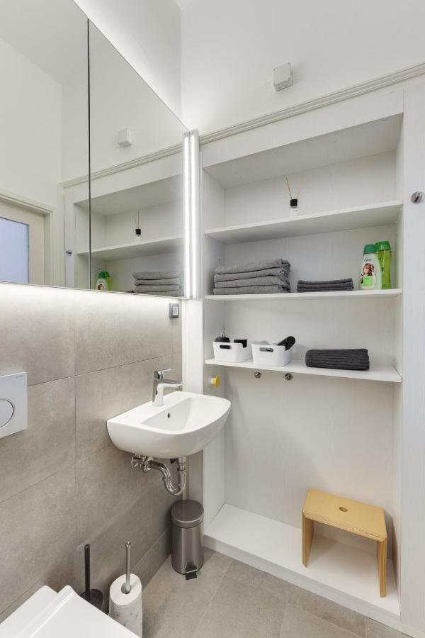 City Center Apartment With Parking Ljubljana Exterior foto